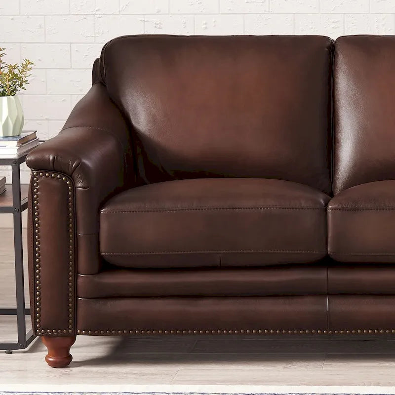 Causeuse en cuir pleine fleur gris cendré / marron caramel, 2 places, capitonnée avec garniture cloutée